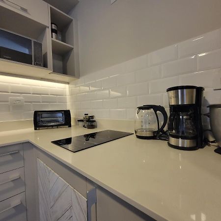 Cosmopolitan Apt 1407, 5 Star Facilities, 15M Sjo Airport, Parking, Pool, Gym 聖荷西 外观 照片