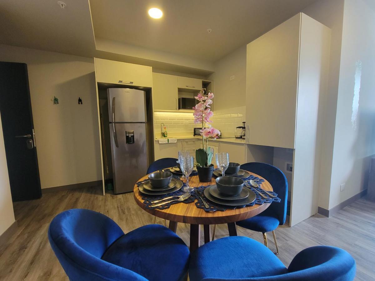 Cosmopolitan Apt 1407, 5 Star Facilities, 15M Sjo Airport, Parking, Pool, Gym 聖荷西 外观 照片